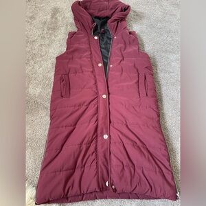 Women's Burgundy Hooded Puffer Vest